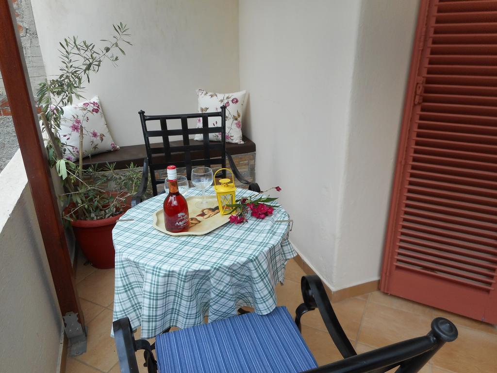 Pension Galazios Kolpos Patitiri Exterior foto